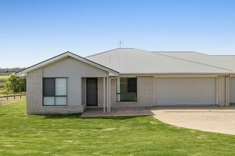 1/1 Wingspan Street, Meringandan West QLD 4352