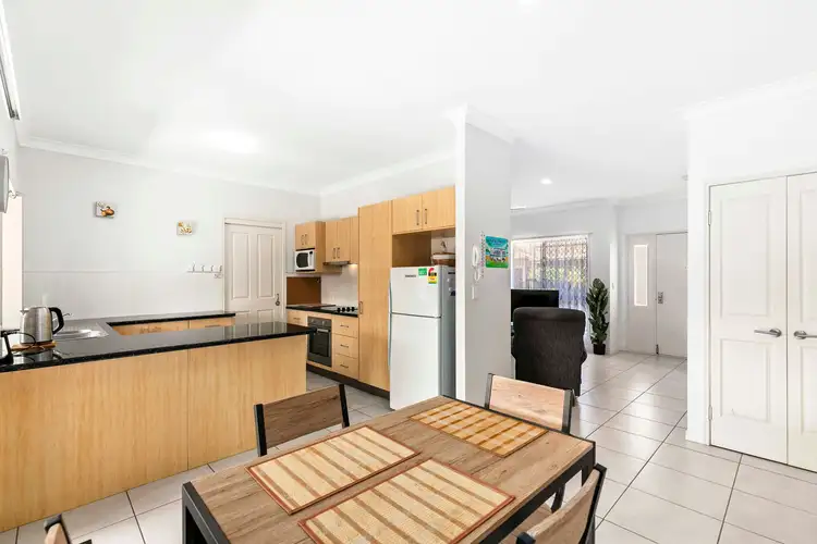 Sixth view of Homely villa listing, 10/142-146 Elizabeth Street, Urangan QLD 4655