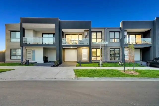 Second view of Homely house listing, 15 Snowflake Crescent, South Morang VIC 3752