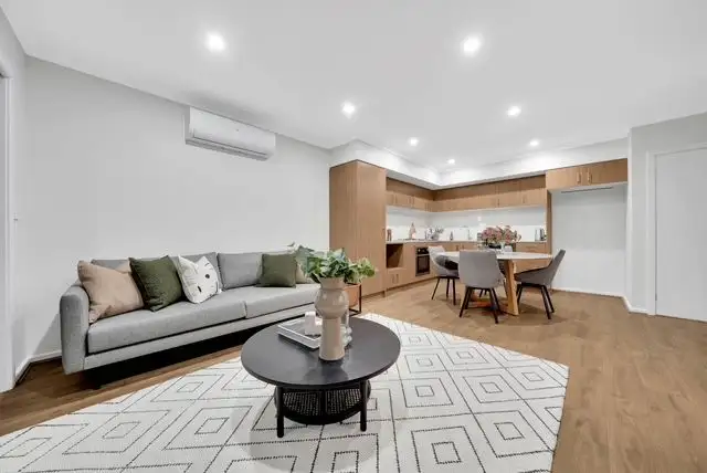 Fifth view of Homely house listing, 15 Snowflake Crescent, South Morang VIC 3752