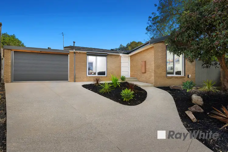 4 Earls Court, Endeavour Hills VIC 3802