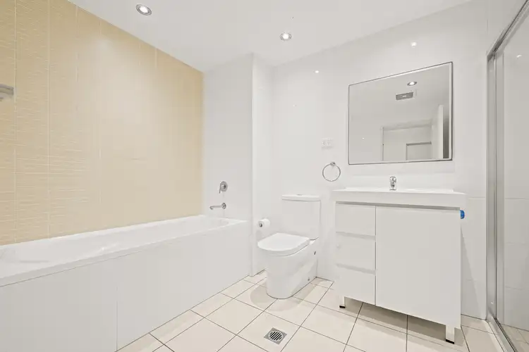 Fifth view of Homely apartment listing, 2206/43 Wilson St,, Botany NSW 2019