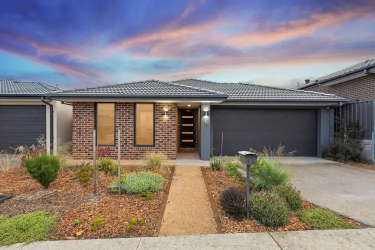 15 Eldora Road, Pakenham VIC 3810