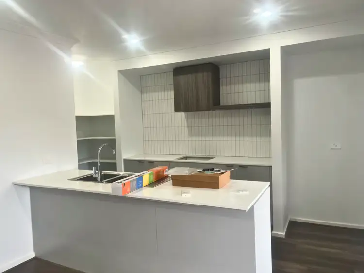 Fourth view of Homely house listing, 8 Madron Way, Werribee VIC 3030