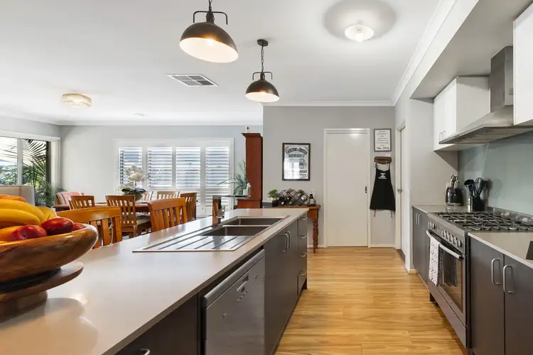 Fourth view of Homely house listing, 172 Mandalay Circuit, Beveridge VIC 3753