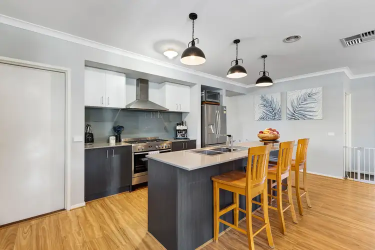 Sixth view of Homely house listing, 172 Mandalay Circuit, Beveridge VIC 3753