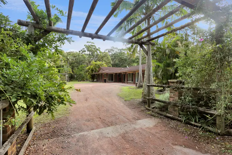 14 Wombourne Road, Tea Gardens NSW 2324