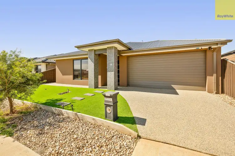 10 Blake Drive, Maddingley VIC 3340