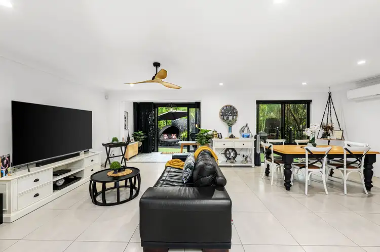 13/23 Santa Barbara Road, Hope Island QLD 4212