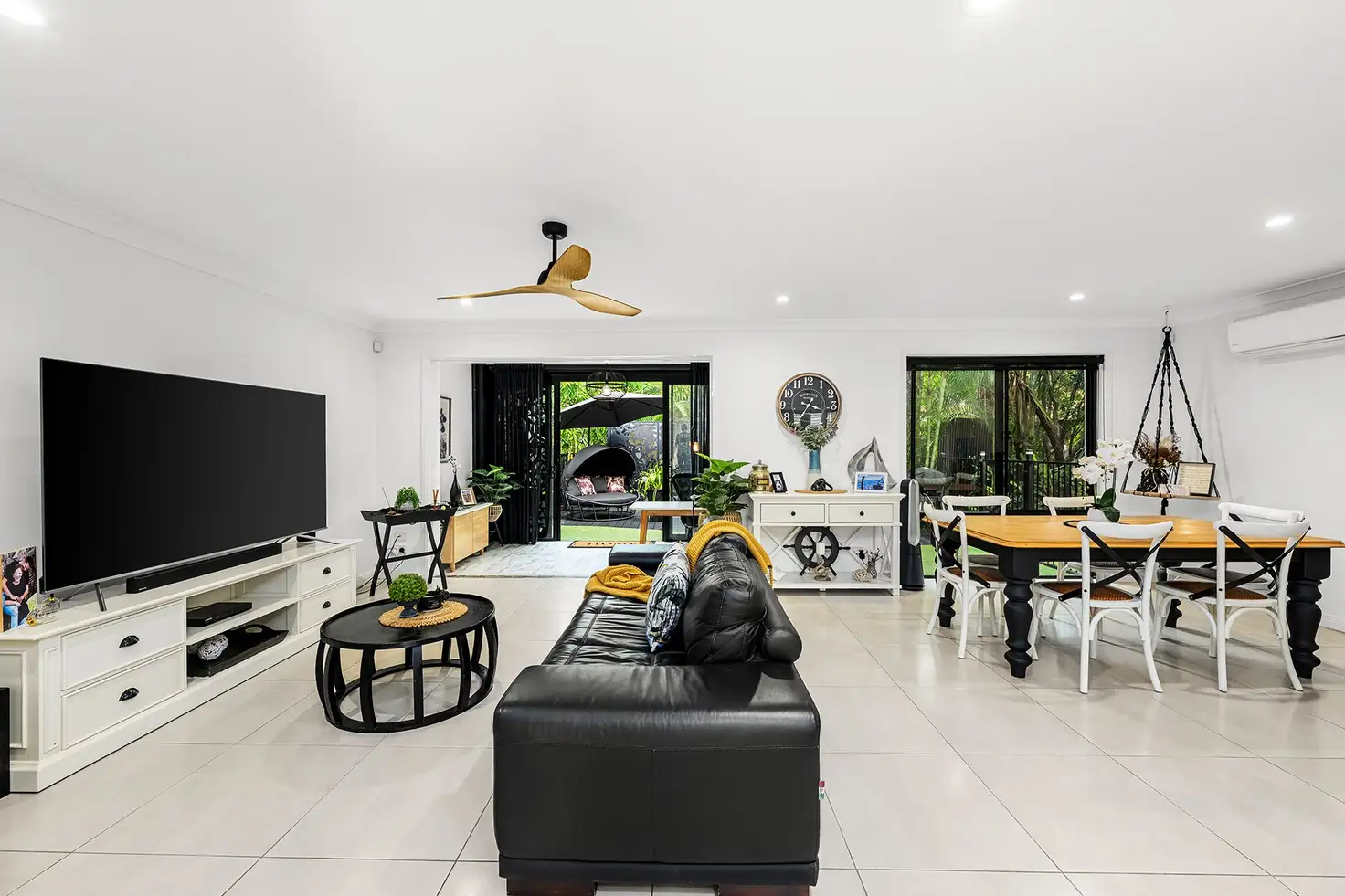Main view of Homely townhouse listing, 13/23 Santa Barbara Road, Hope Island QLD 4212