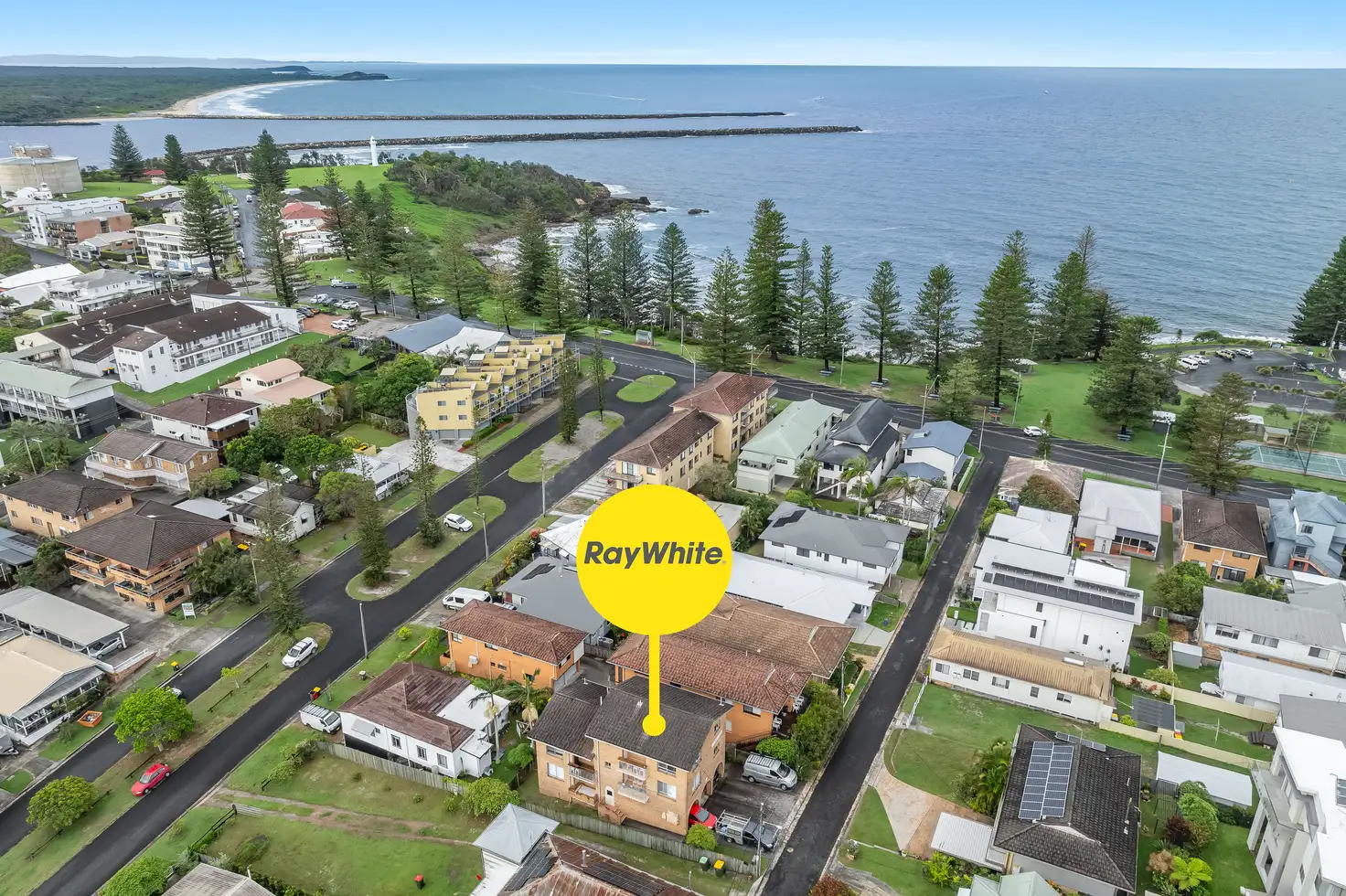 Main view of Homely unit listing, 2/11 Campbells Lane, Yamba NSW 2464