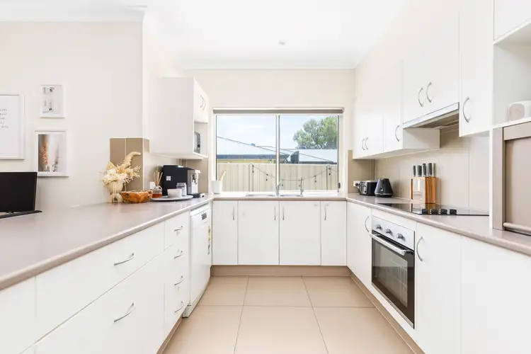 Fifth view of Homely house listing, 20 Mayfair Drive, Emerald QLD 4720