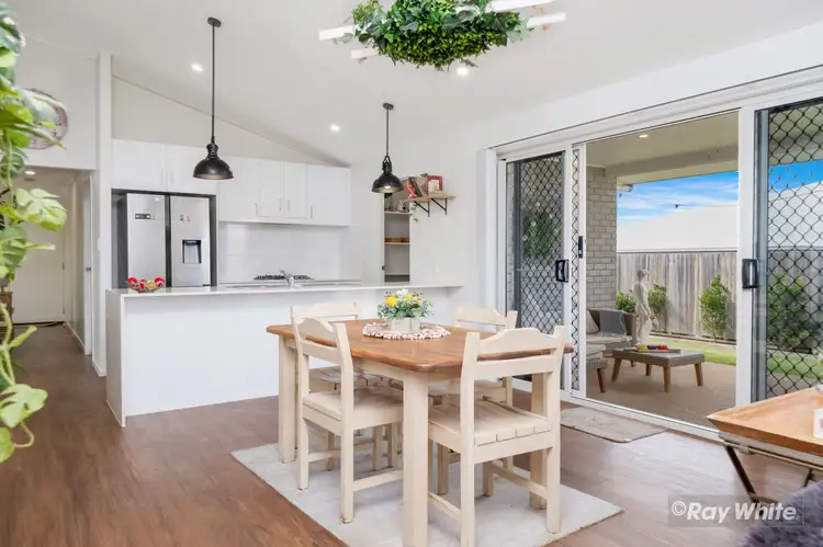 Sixth view of Homely house listing, 27 Shoalwater Circuit, Lammermoor QLD 4703