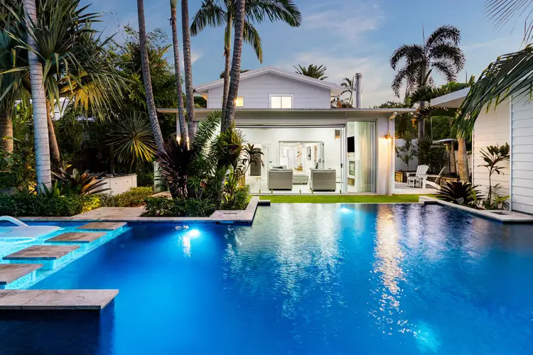 17 Matilda Street, Burleigh Heads QLD 4220