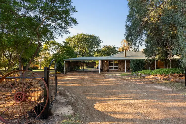 5 Adair Street, Oakey QLD 4401