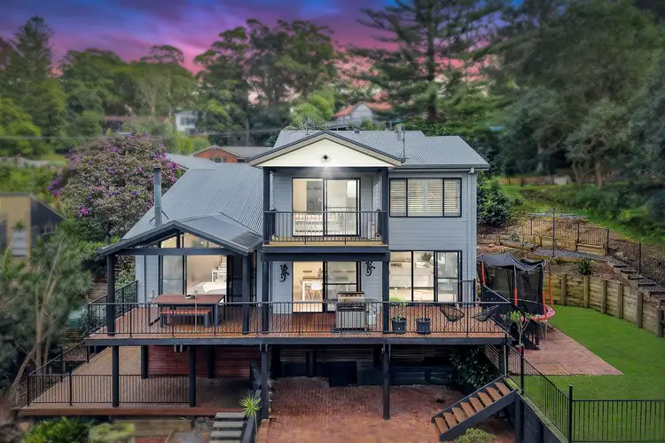 6 Dandenong Close, Avoca Beach NSW 2251