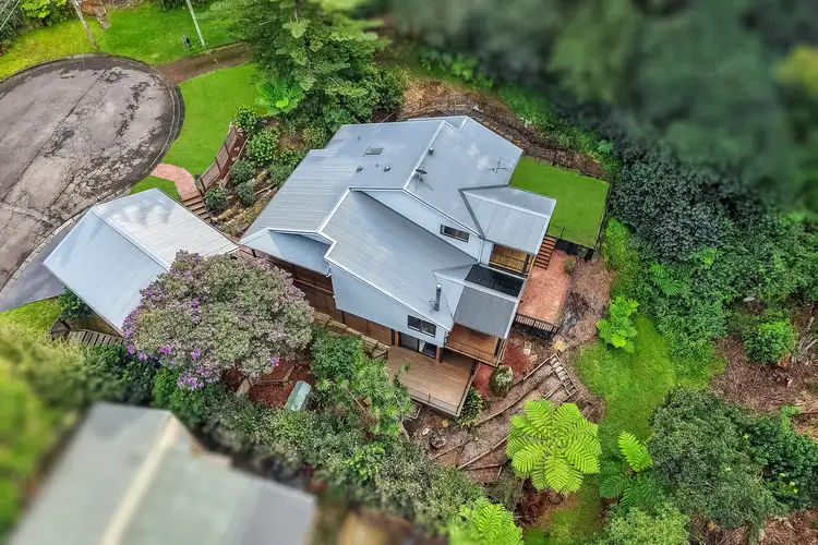 6 Dandenong Close, Avoca Beach NSW 2251