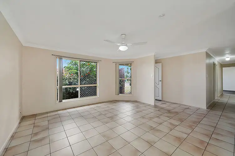 Fifth view of Homely house listing, 2 Southern Cross Drive, Avoca QLD 4670