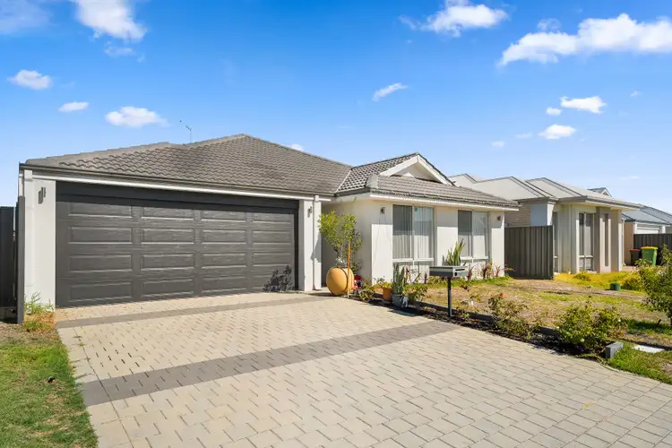 Second view of Homely house listing, 10 Russet Way, Baldivis WA 6171