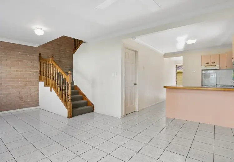 8/36 Dunellan Street, Greenslopes QLD 4120