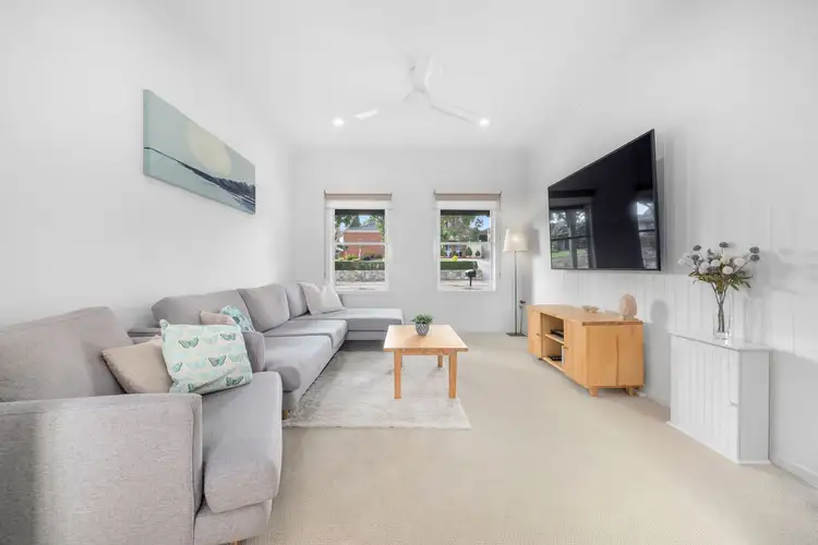 Fifth view of Homely house listing, 15 Allardice Parade, Berwick VIC 3806