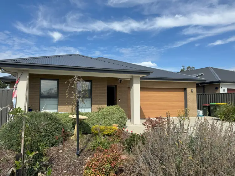 10 Davis Close, Bungendore NSW 2621