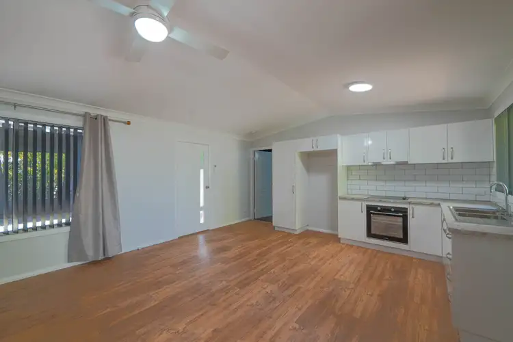 Third view of Homely house listing, 2/5 Carrington Street, Parkes NSW 2870