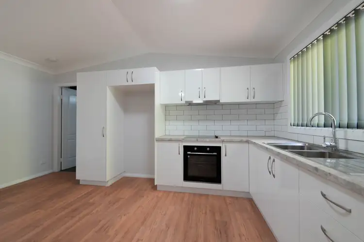 Fourth view of Homely house listing, 2/5 Carrington Street, Parkes NSW 2870