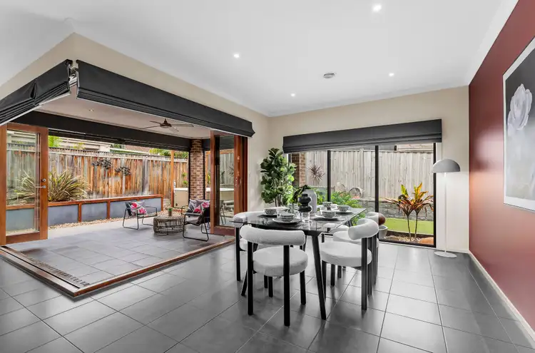 Fourth view of Homely house listing, 10 Silver Tree Way, Wollert VIC 3750