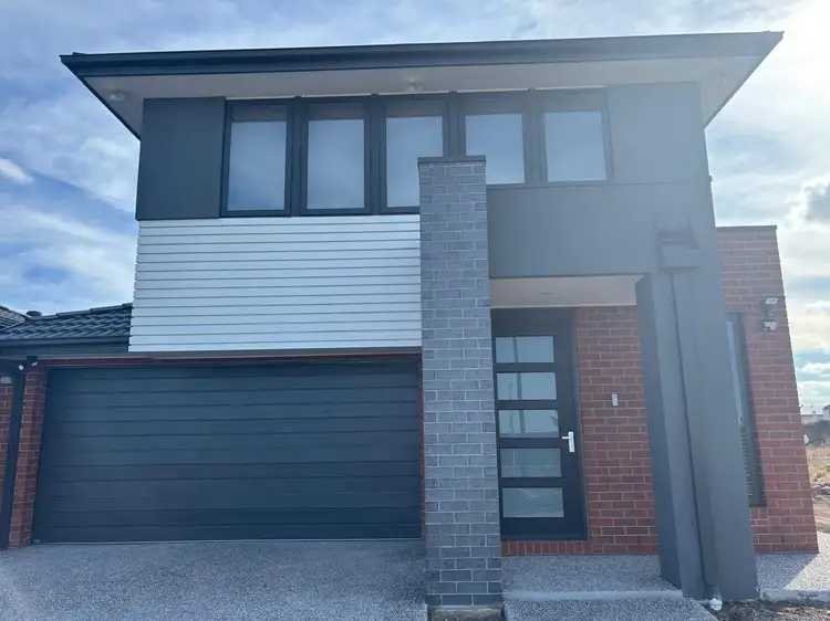 38 MCKINLEY Drive, Truganina VIC 3029