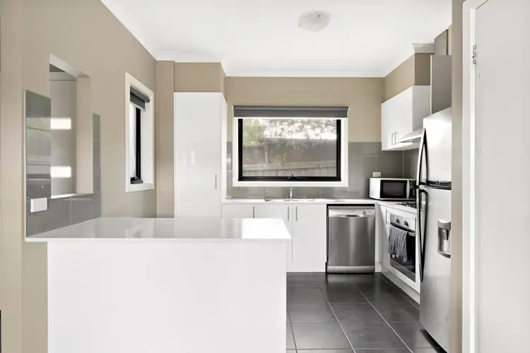 Fifth view of Homely townhouse listing, 2/140 Graham Street, Broadmeadows VIC 3047