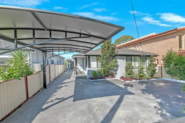 9 Pegler Avenue, South Granville NSW 2142