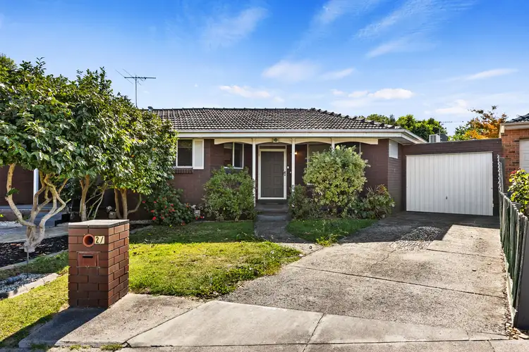 2/1 Winbourne Road, Mount Waverley VIC 3149