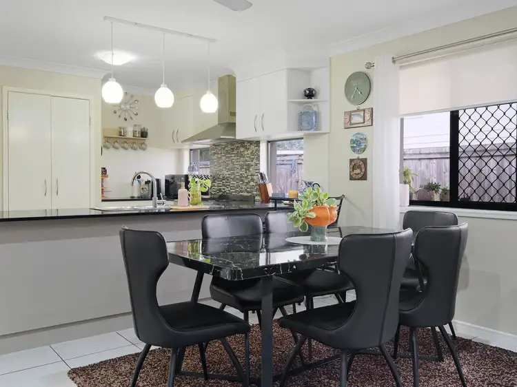 Fourth view of Homely house listing, 4 Perregreen Street, Doolandella QLD 4077