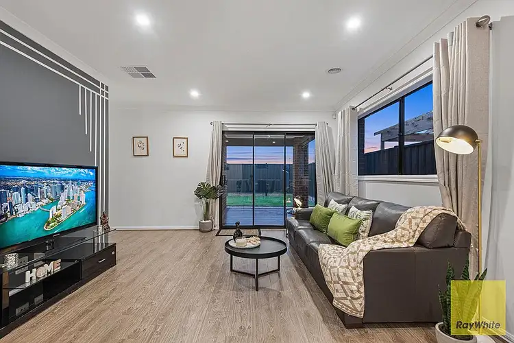 Fourth view of Homely house listing, 28 Layla Crescent, Tarneit VIC 3029