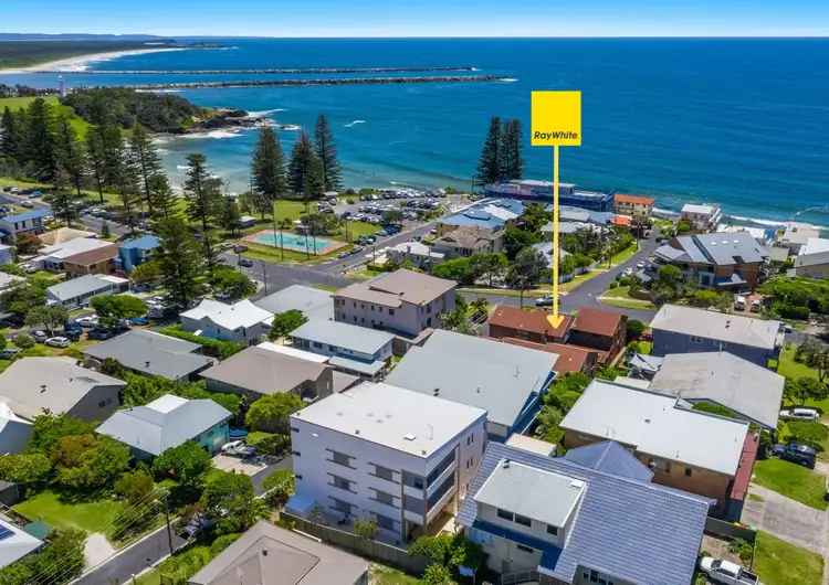 4/35 Clarence Street, Yamba NSW 2464