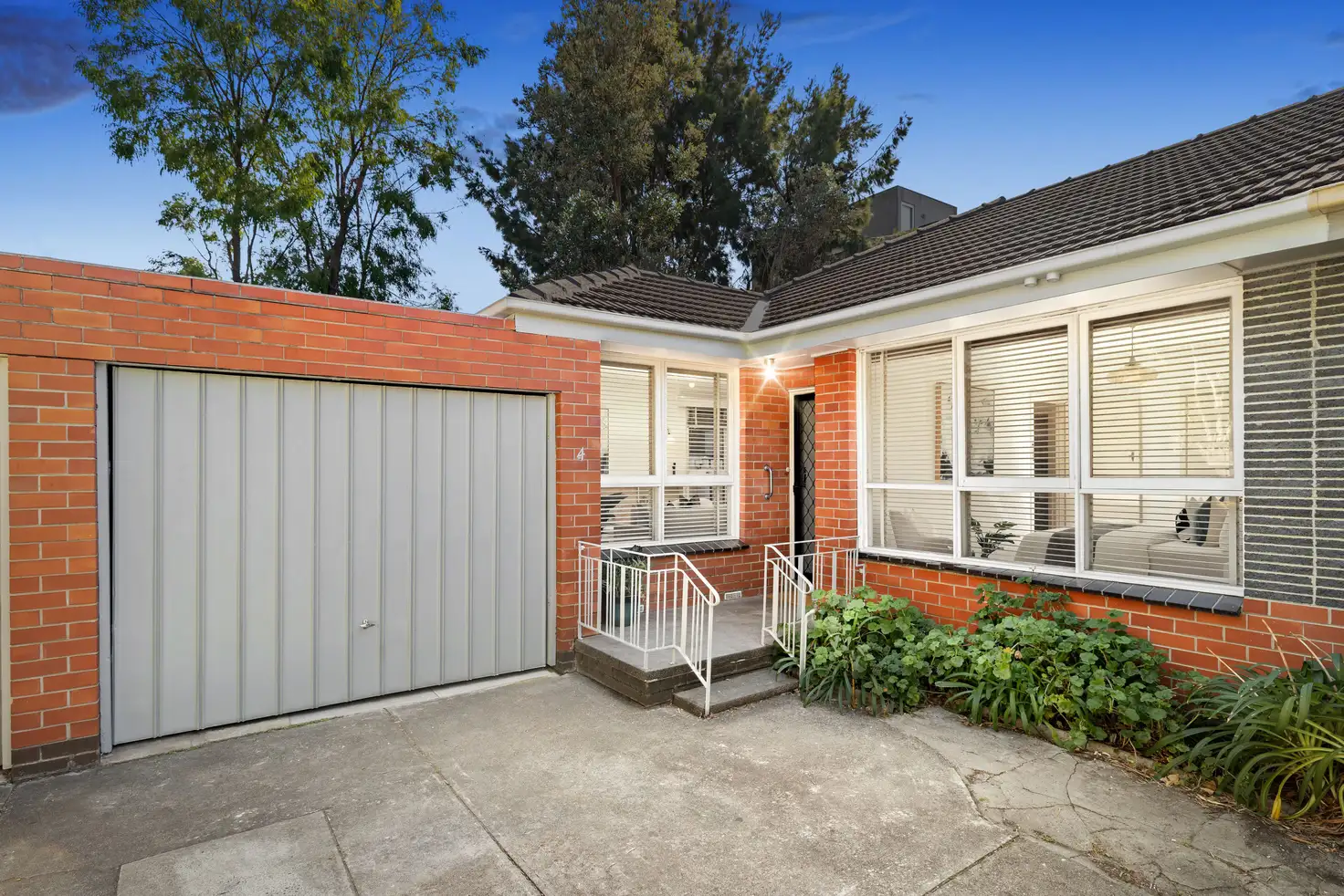 Main view of Homely unit listing, 4/20 Kokaribb Road, Carnegie VIC 3163
