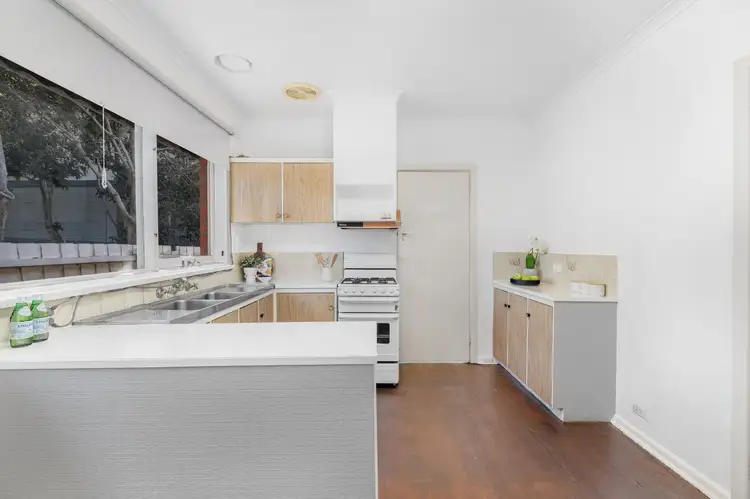 Sixth view of Homely unit listing, 4/20 Kokaribb Road, Carnegie VIC 3163