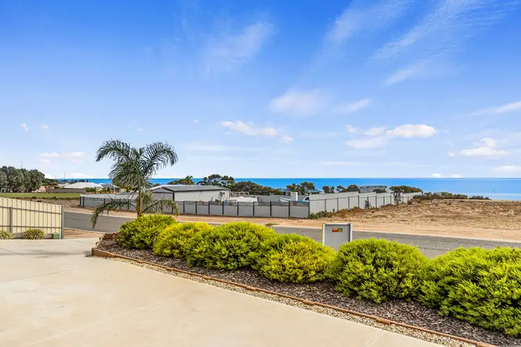 Fifth view of Homely house listing, 11 Gulfview Drive, Tickera SA 5555