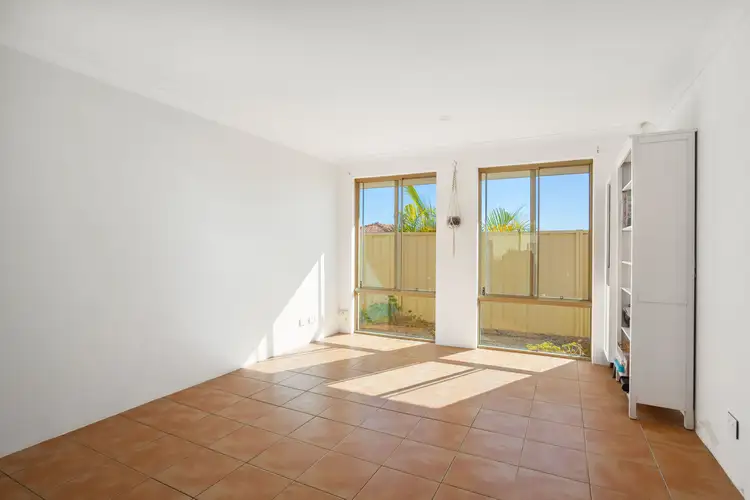 Sixth view of Homely house listing, 2 Ossian Way, Kinross WA 6028