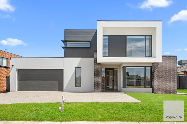 25 Verona Drive, Taylors Lakes VIC 3038