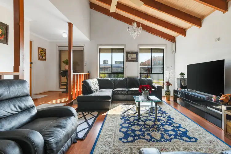 Second view of Homely house listing, 5 Pines Way, Craigieburn VIC 3064