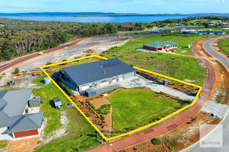 11 Wisteria Link, Hay WA 6333