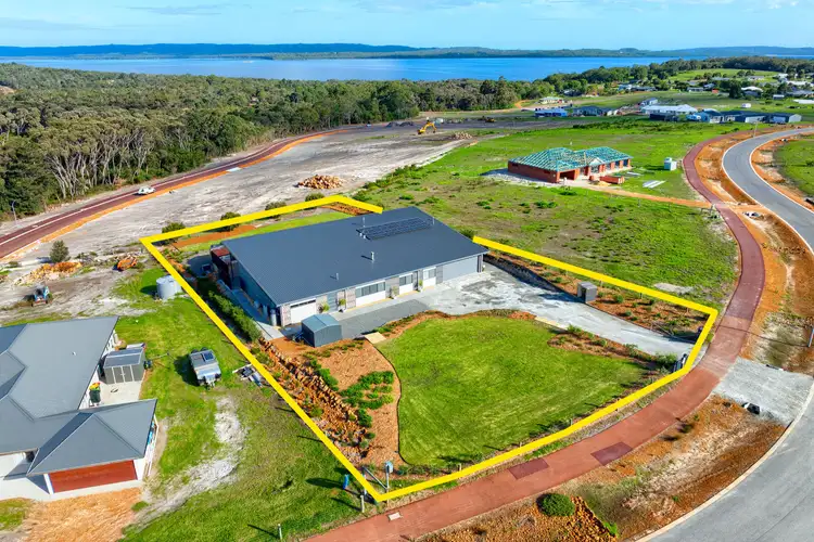 11 Wisteria Link, Hay WA 6333