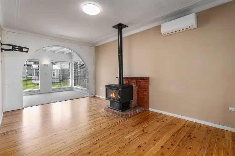 23 Sunset Point Drive, Mittagong NSW 2575