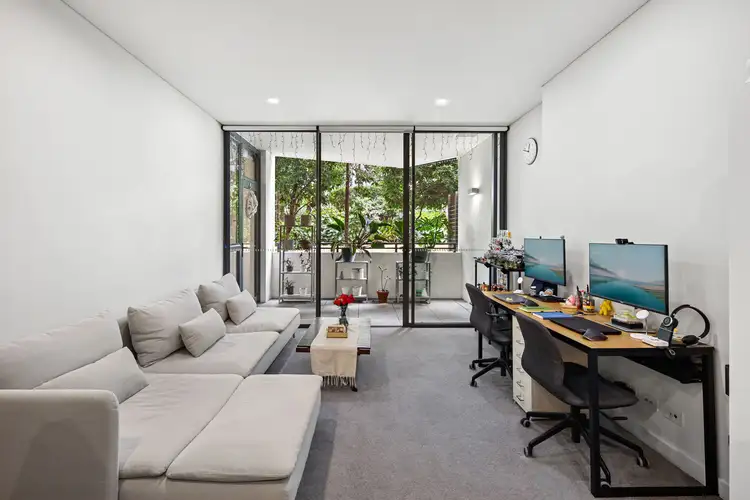 2 Cullen Close