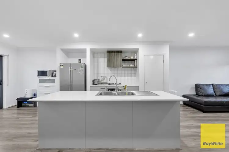 9 Ogawa Walk, Tarneit VIC 3029