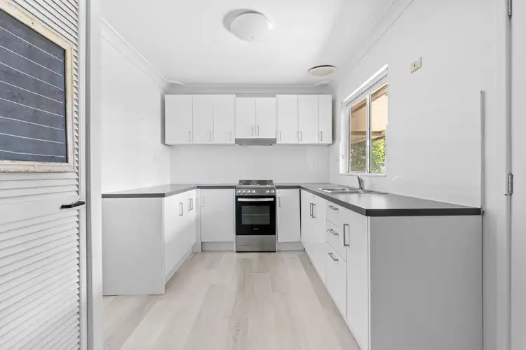 39 Wall Road, Gorokan NSW 2263