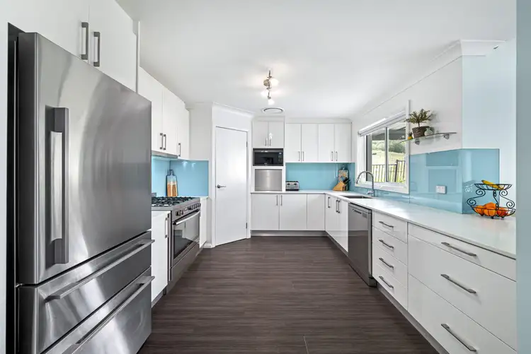 Sixth view of Homely house listing, 6 Mersey Place, Kearns NSW 2558