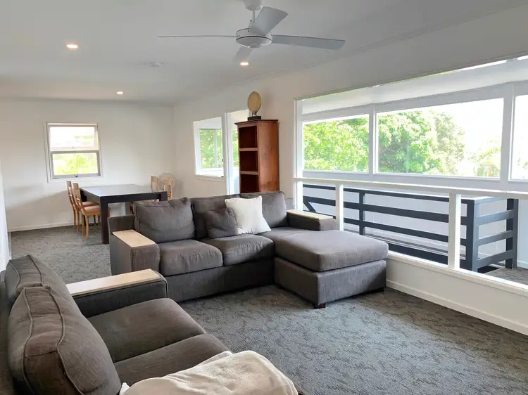 45A Ridgeway Avenue, Southport QLD 4215